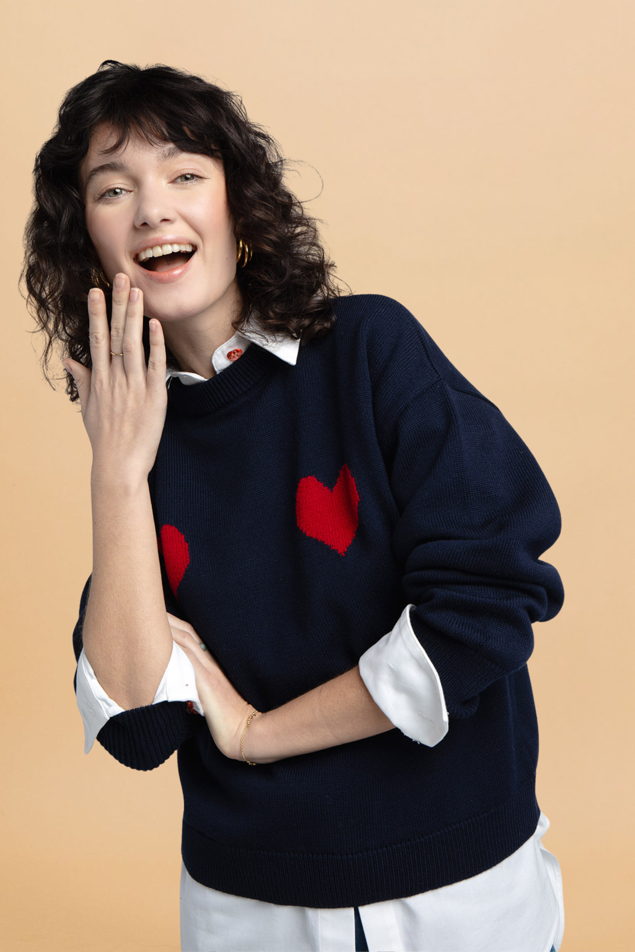Côme navy sweater with red hearts