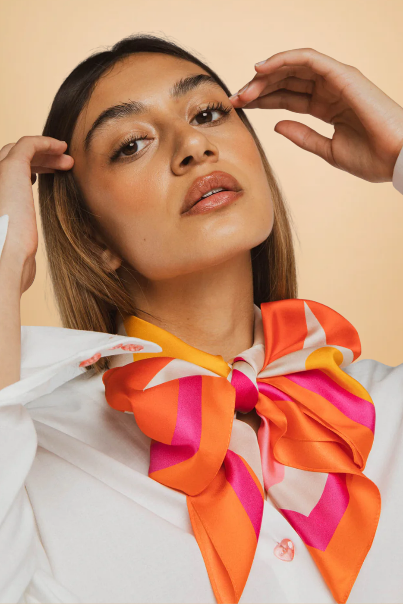 Jerry Flower Power Scarf 90 x 90