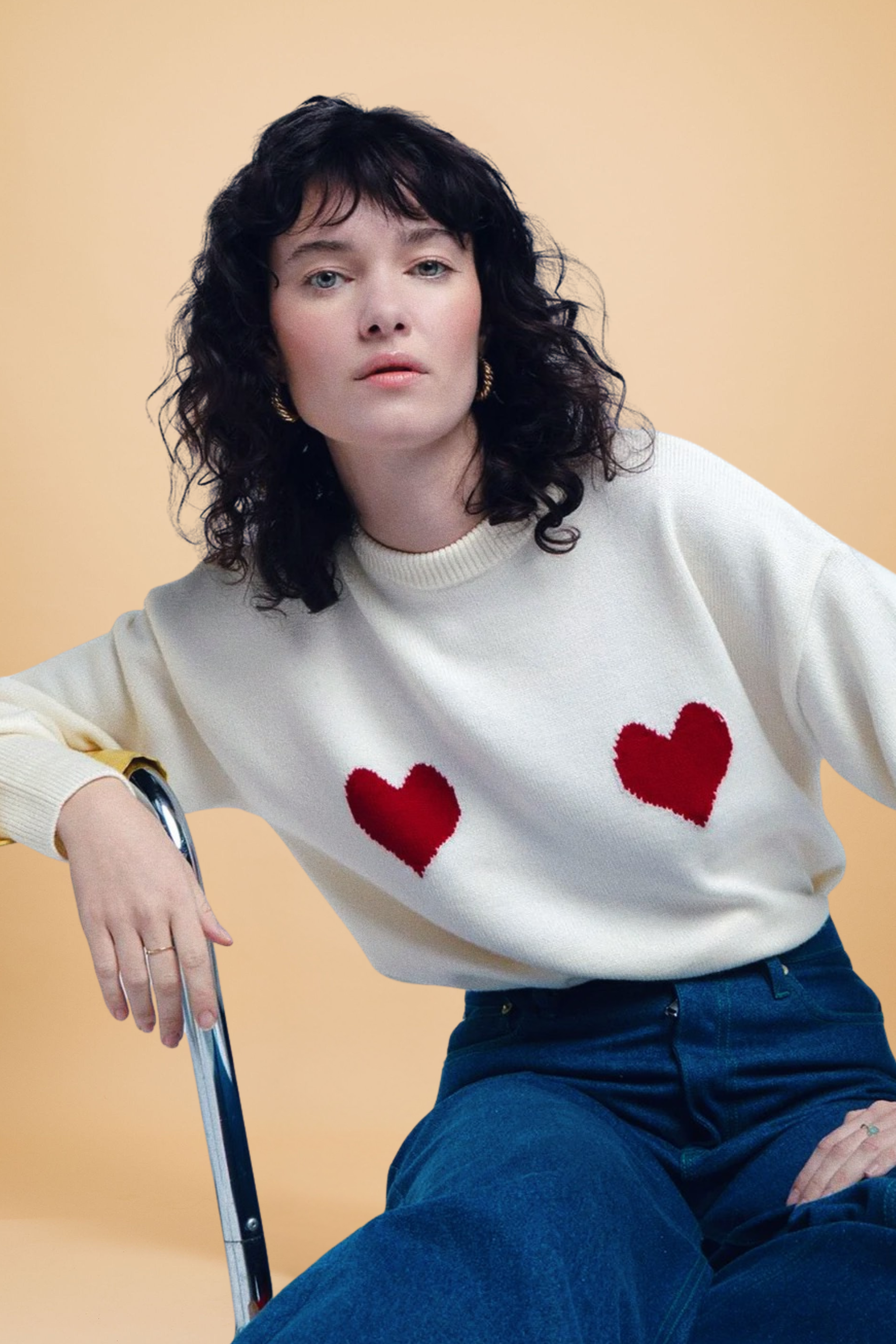 Côme ecru sweater with red hearts