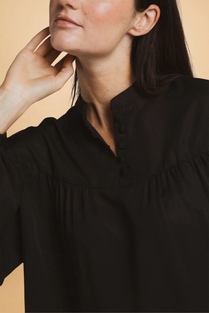 Alexandra black blouse