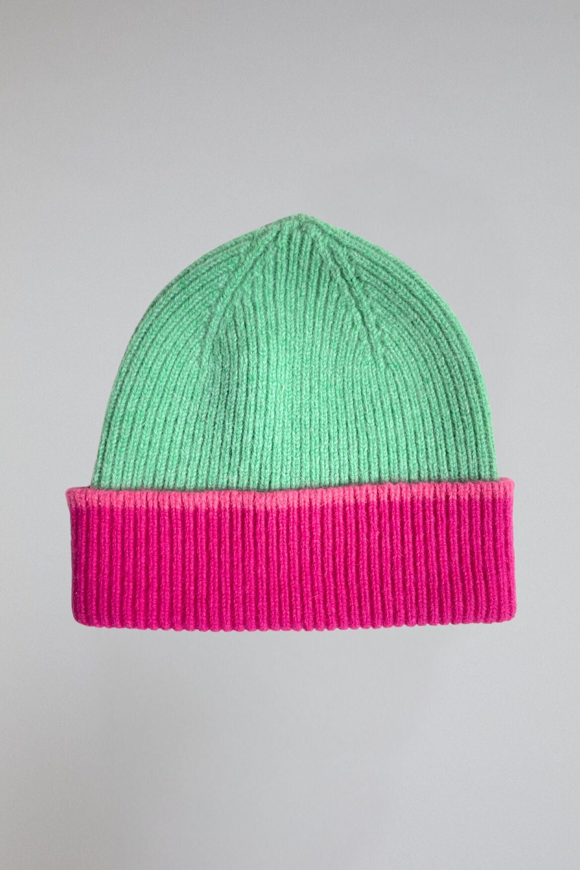 Helias Green & pink beanie