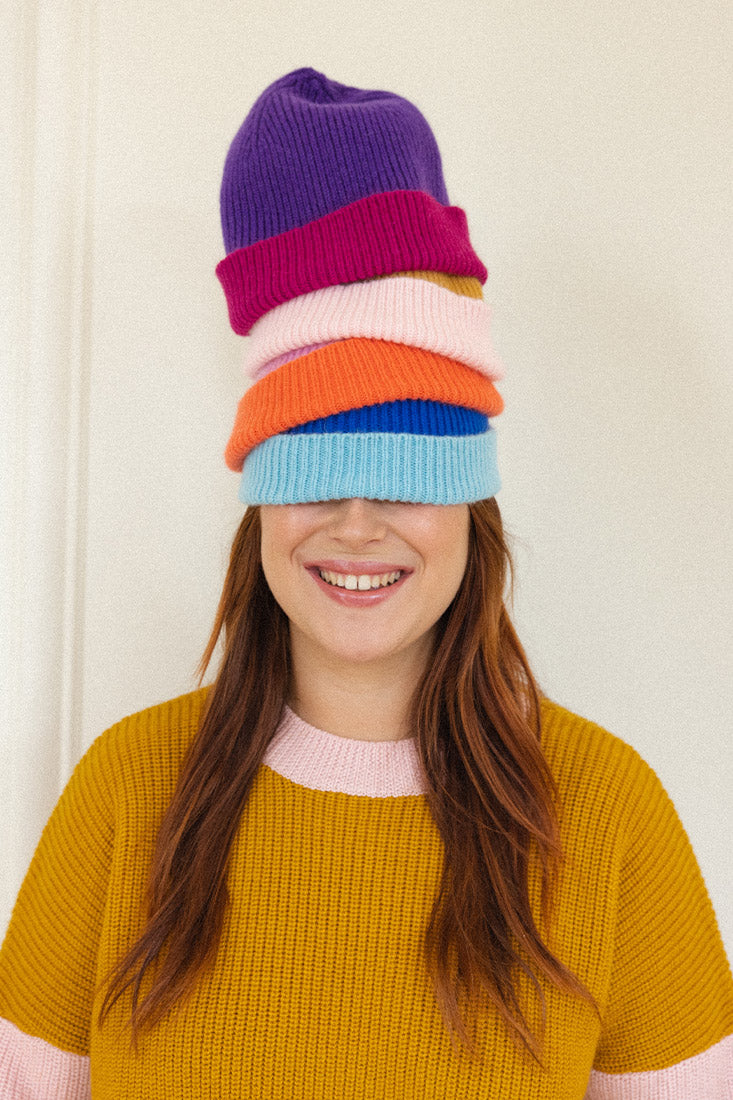 Arthur mustard hat