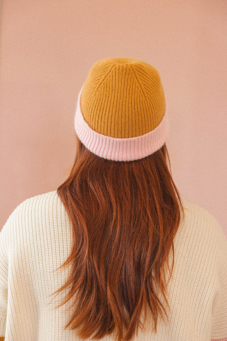 Arthur mustard hat