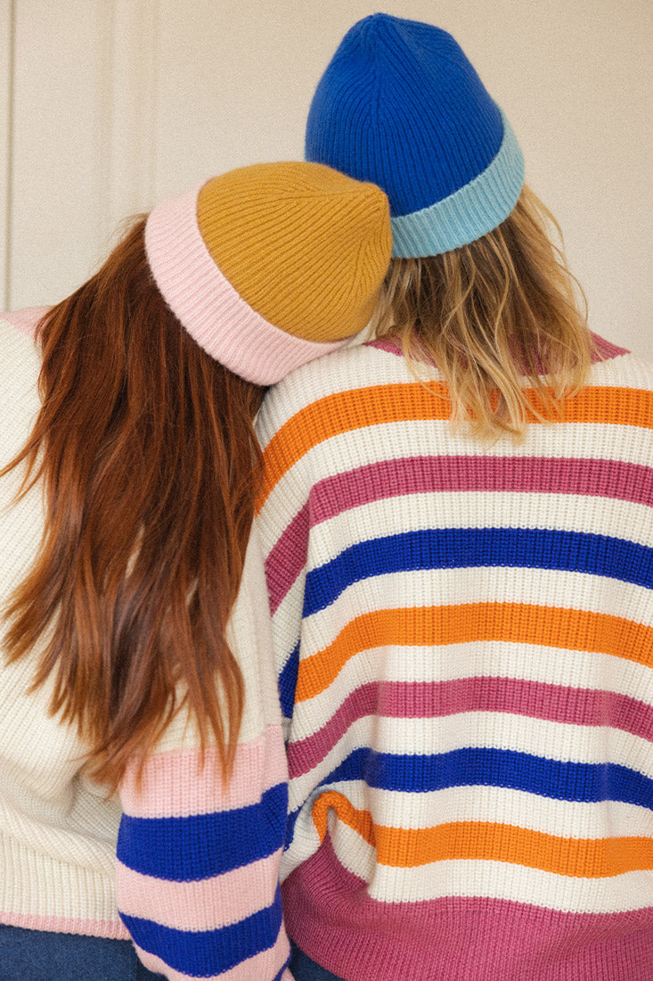 Arthur mustard hat