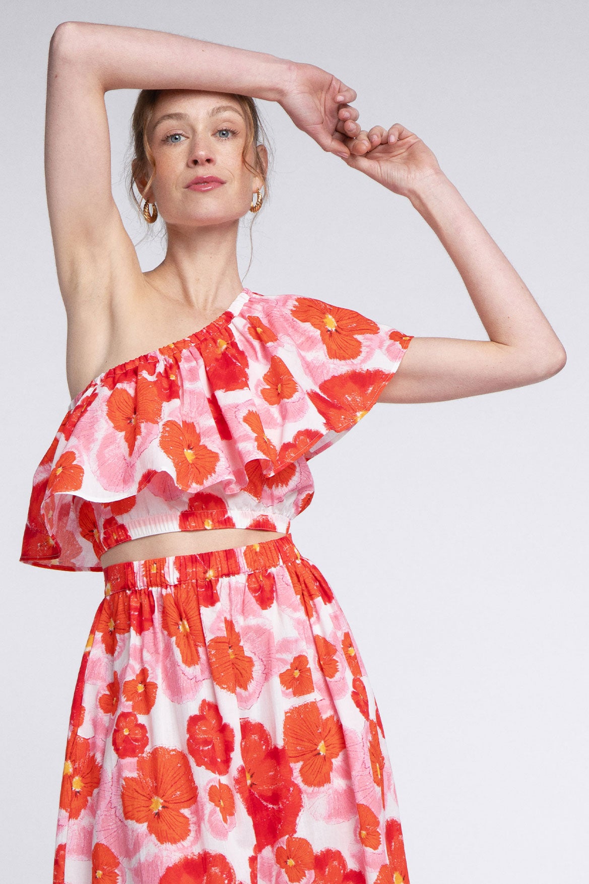 Top Laora Red Blossom