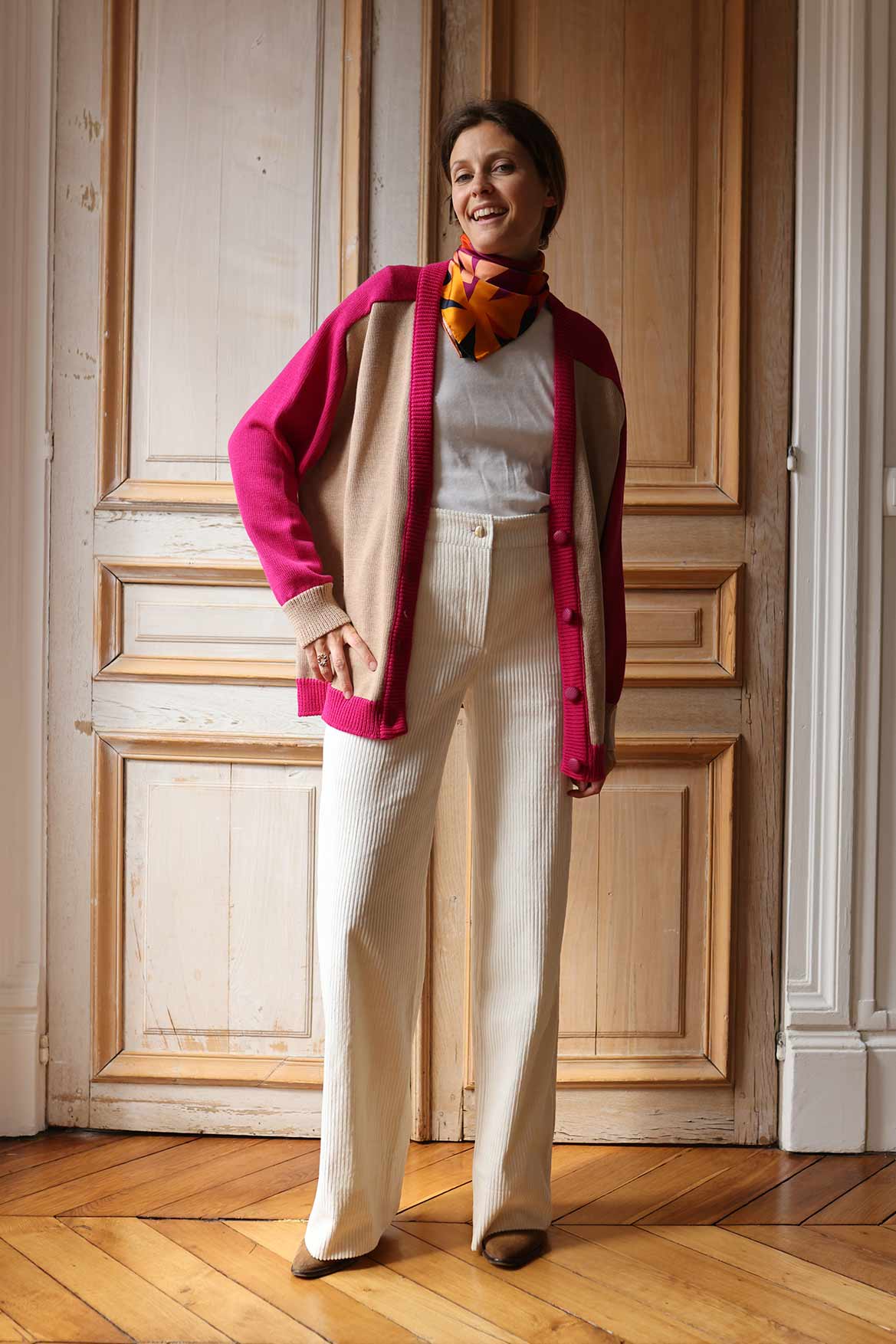 Denise beige and fuchsia wool vest