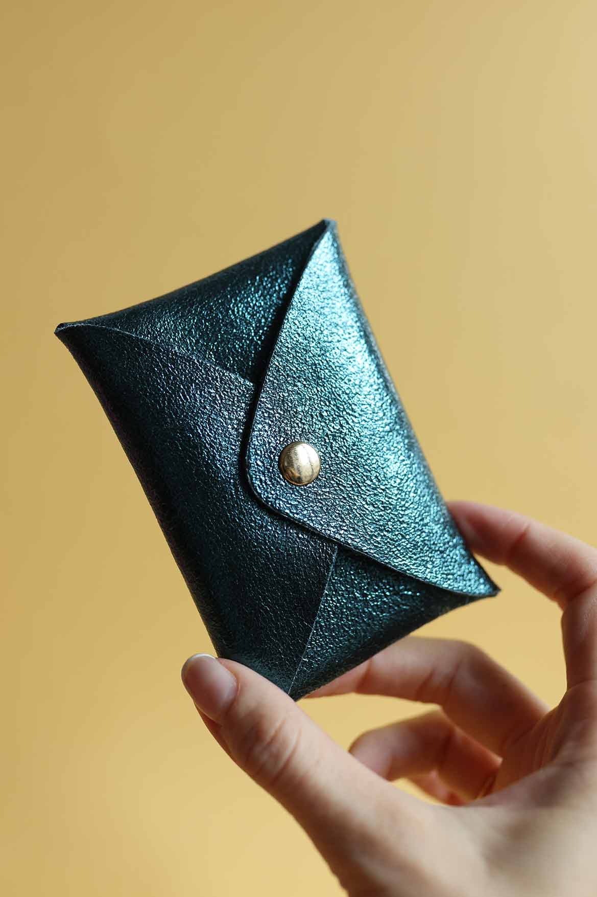 Iridescent leather card holder